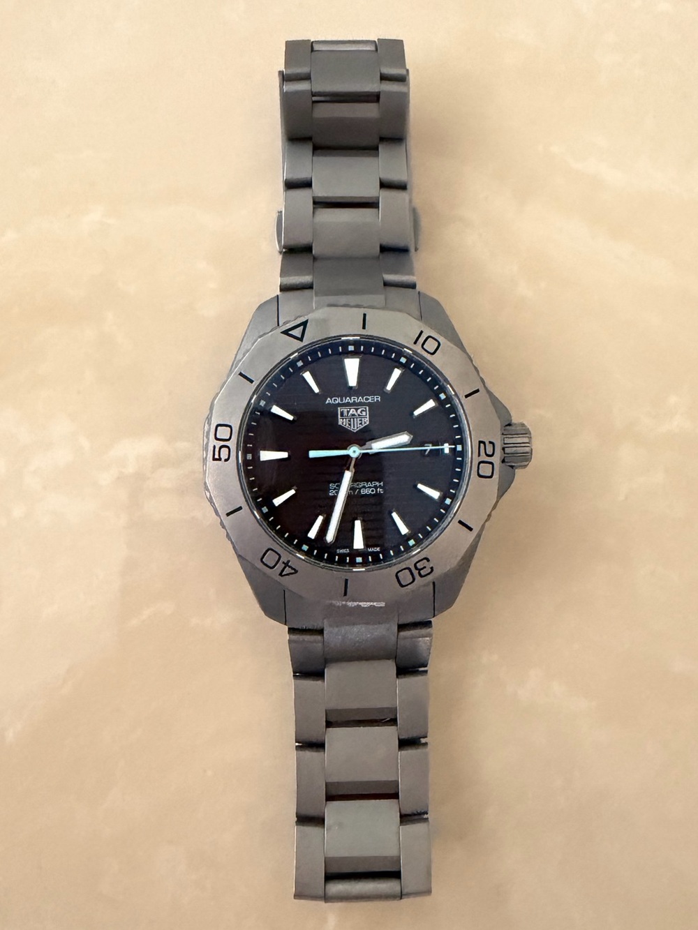 Tag Heuer AQUARACER Solargraph Titanium 200m Watch with Black Dial 40mm Case